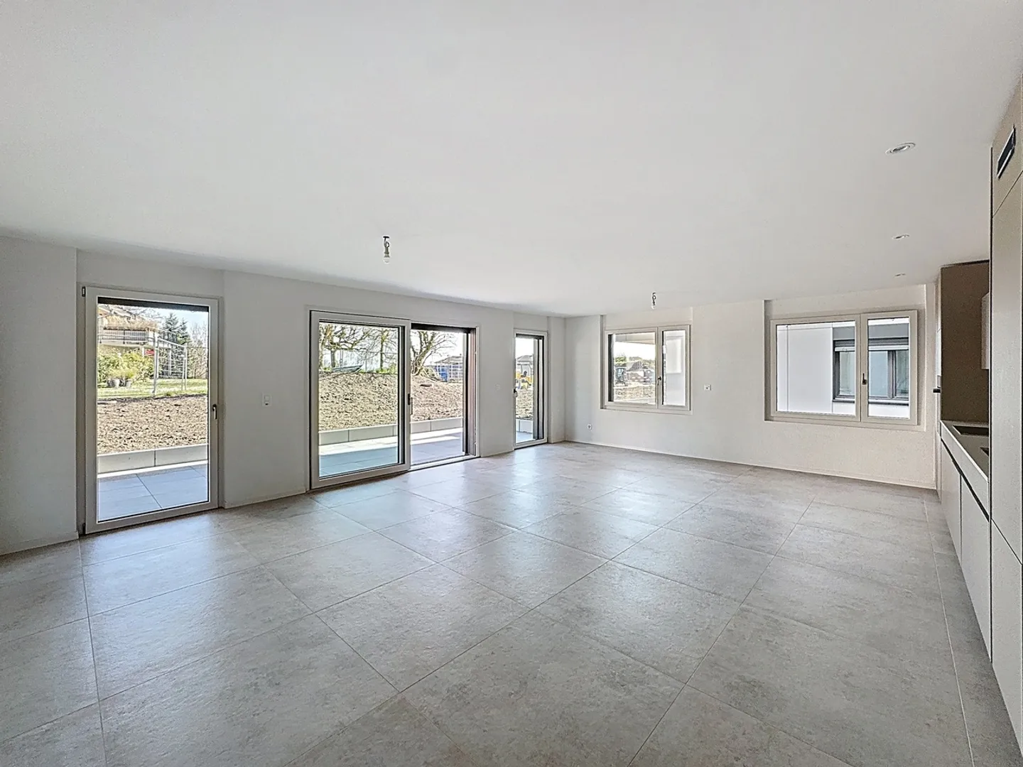 4.5 room apartment with garden - Photo 7 of 13