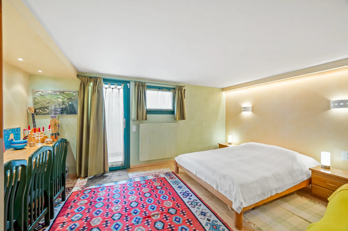 Lakefront Property with Pool in Perroy - Photo 15 of 18