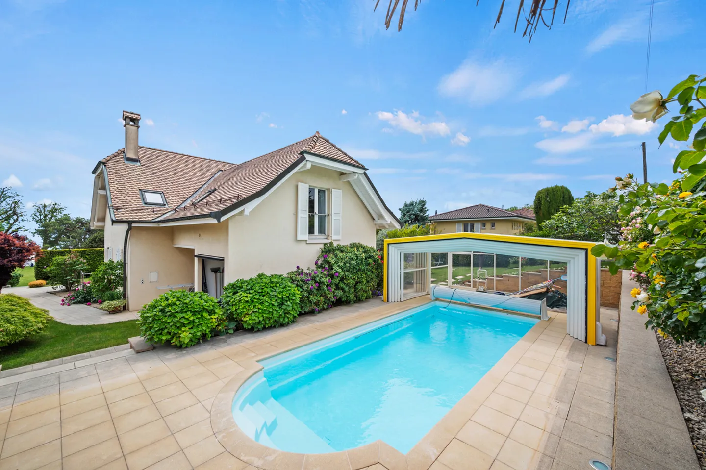 Lakefront Property with Pool in Perroy - Photo 3 of 18