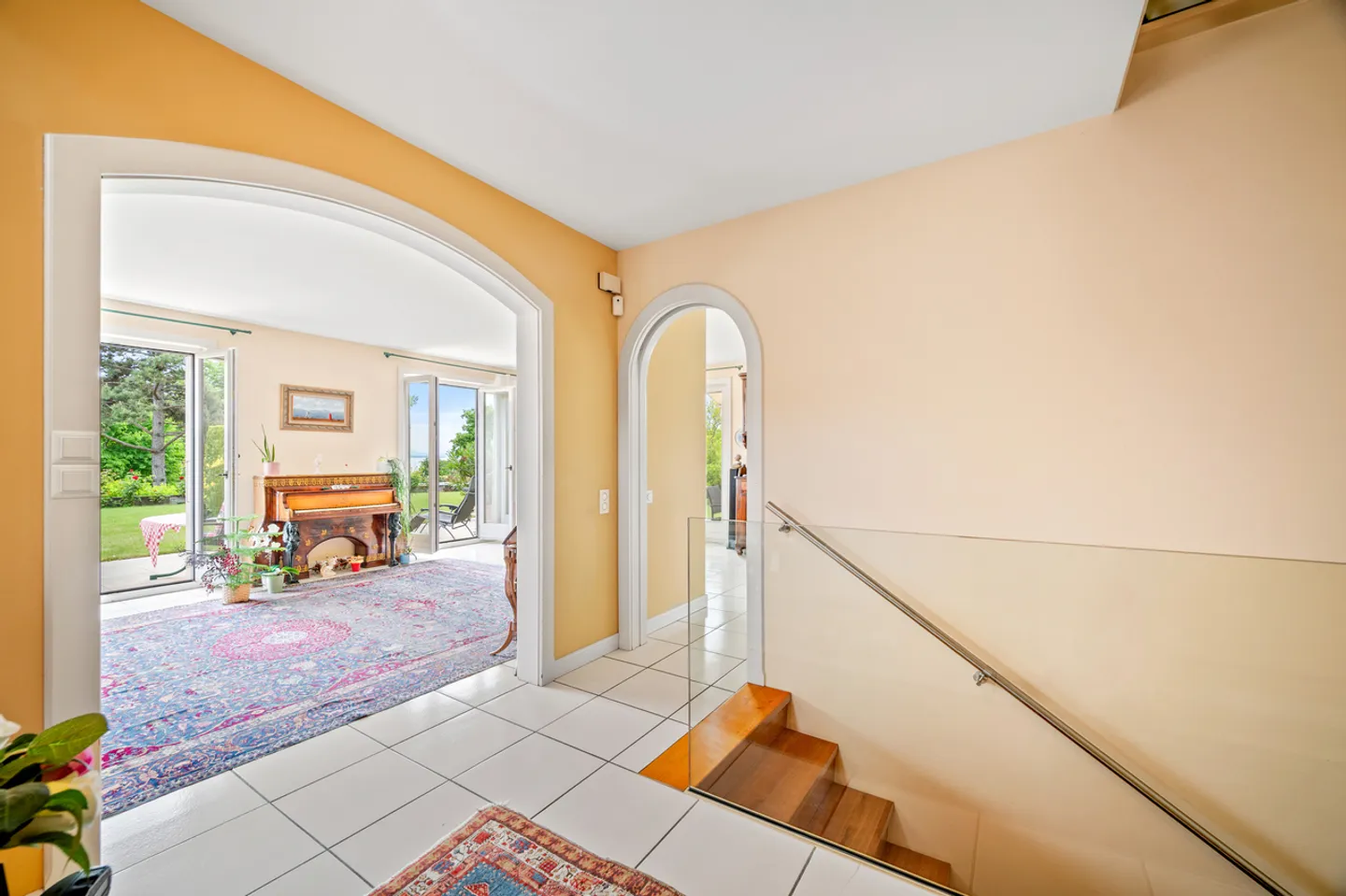 Lakefront Property with Pool in Perroy - Photo 4 of 18