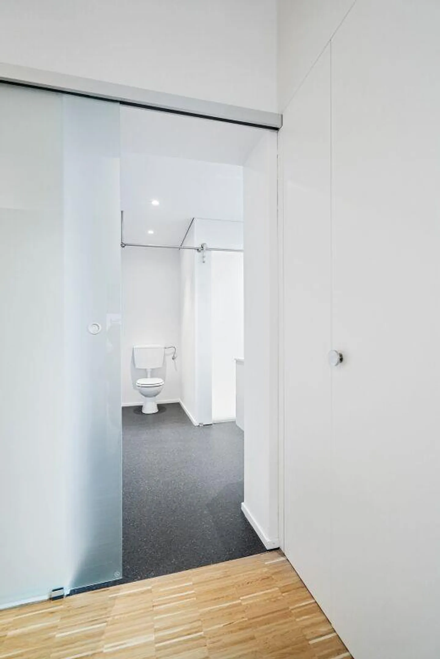 Loft apartment in a central location - Photo 5 of 9