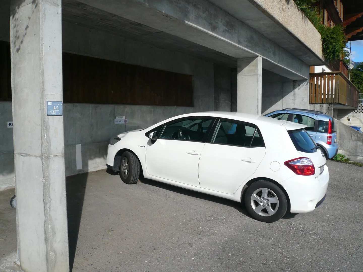 3.5 Zimmerwohnung mit freier Sicht auf See und Berge - Foto 10 von 11