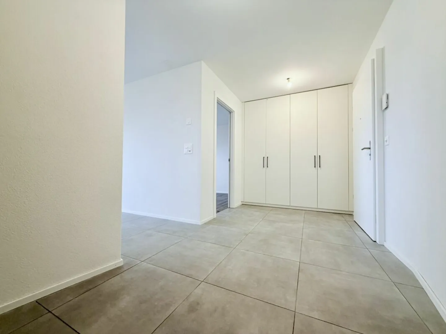 Wohnung mieten - Foto 3 von 9