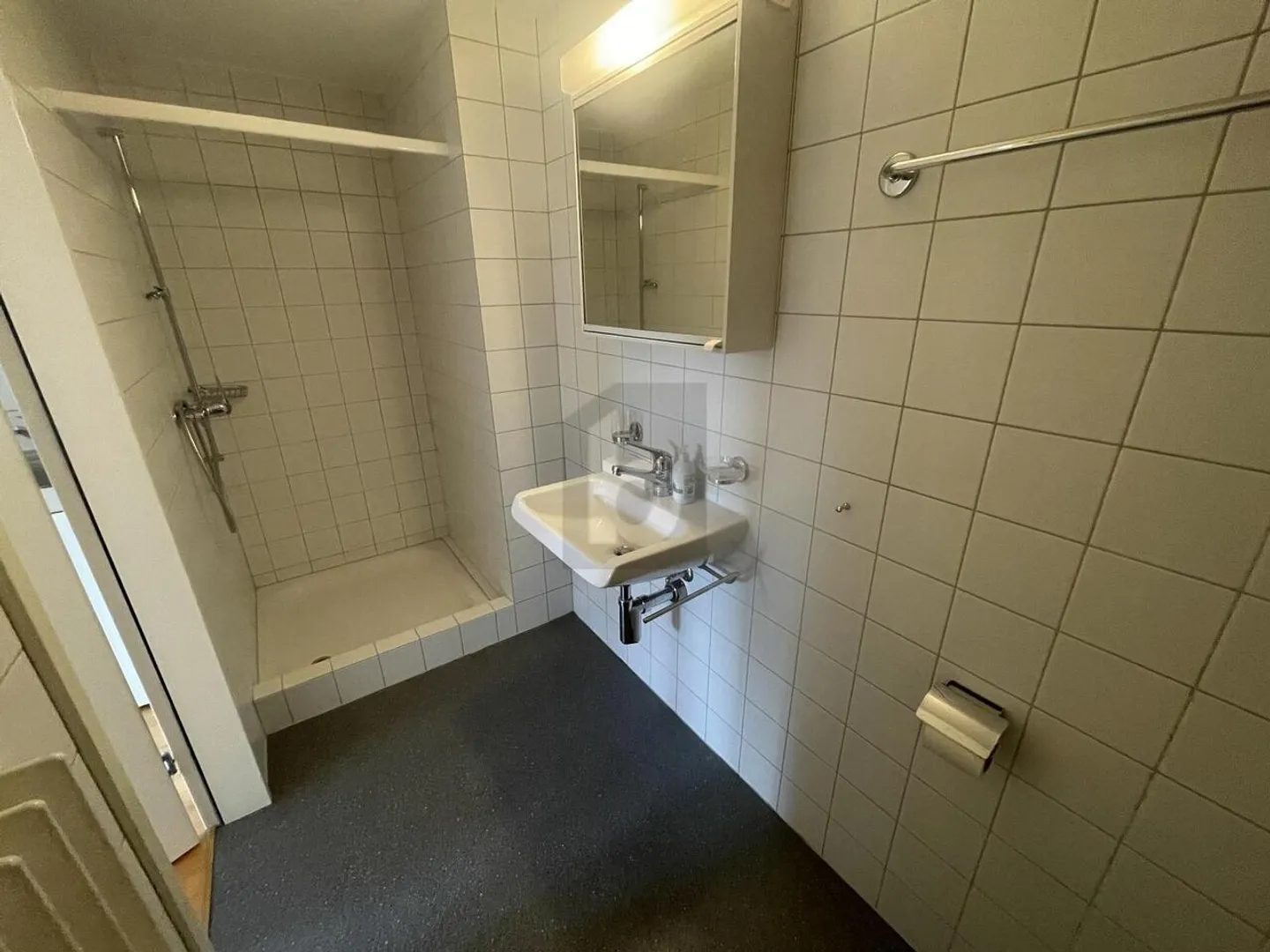 Appartement à louer - Photo 3 sur 4