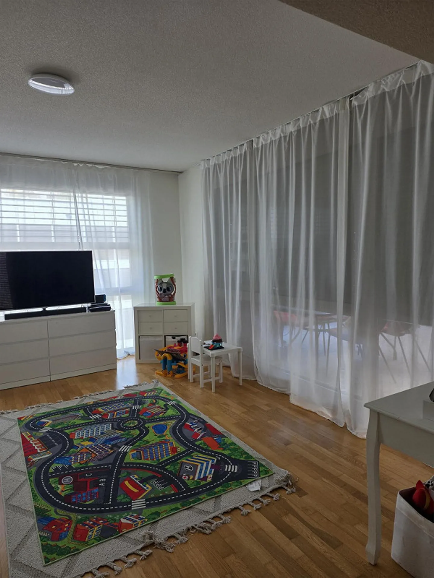 5 Room Apartment for Subletting for 1 Year - Photo 1 of 13