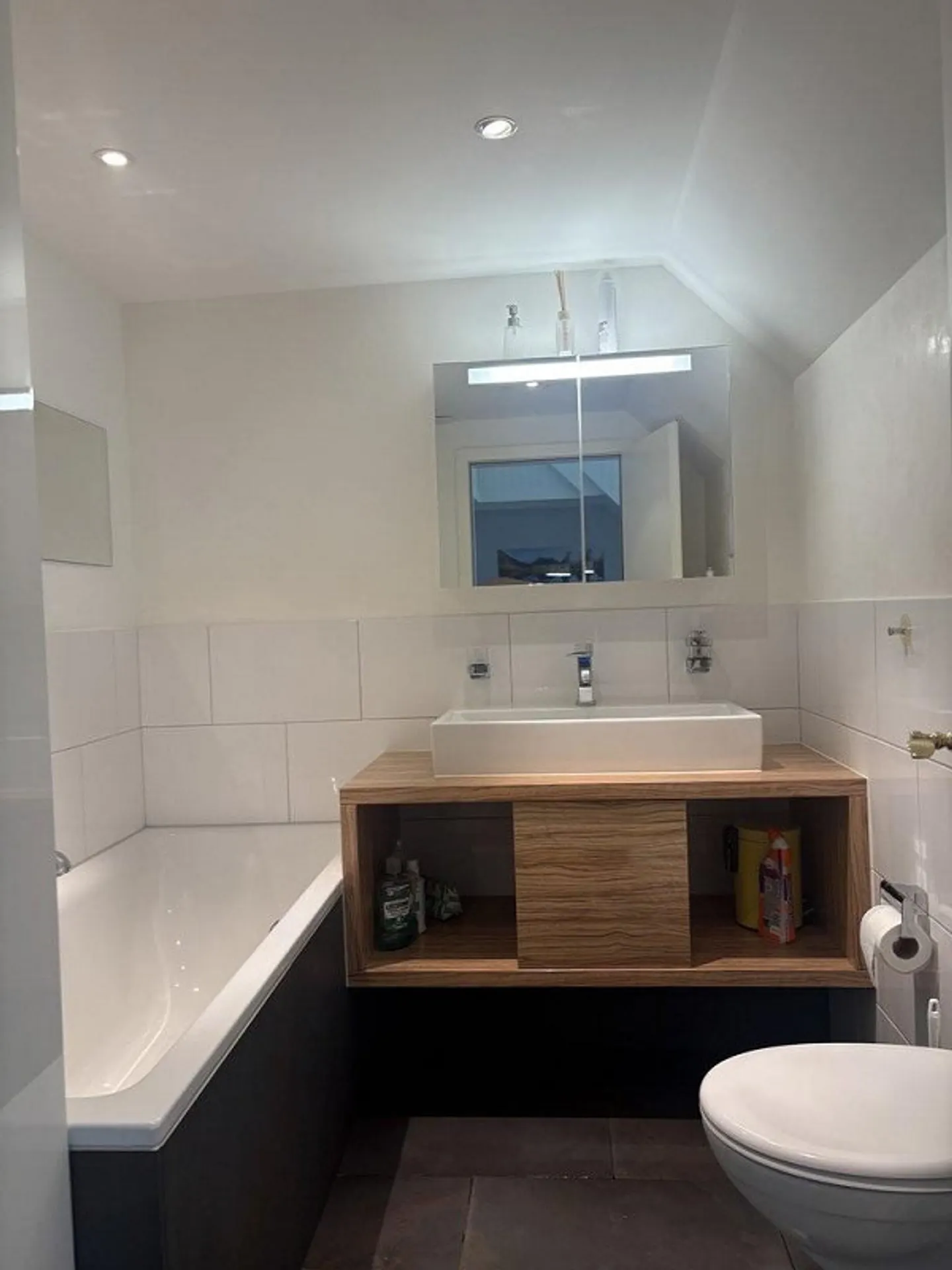 Belle appartement de 4.5 pièces dans un endroit calme - Photo 4 sur 8