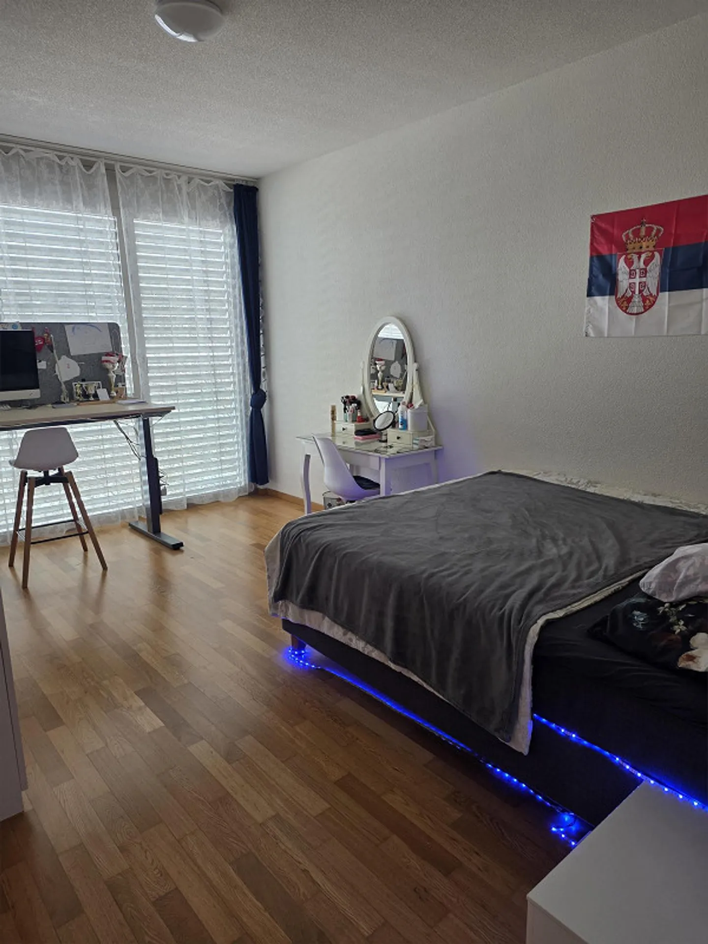 5 Room Apartment for Subletting for 1 Year - Photo 2 of 13