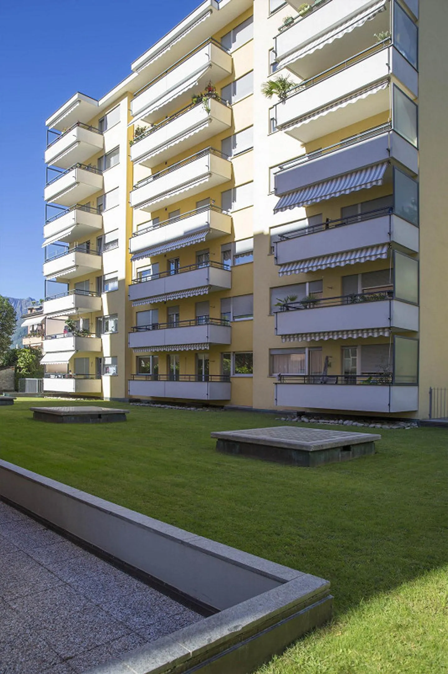 Zona tranquilla vicina al centro - Foto 1 von 6