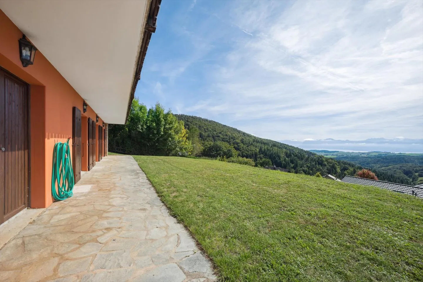 Ein Chalet der Superlative mit Blick auf den See und den Wald, Garten, Doppelgarage - Foto 14 von 18