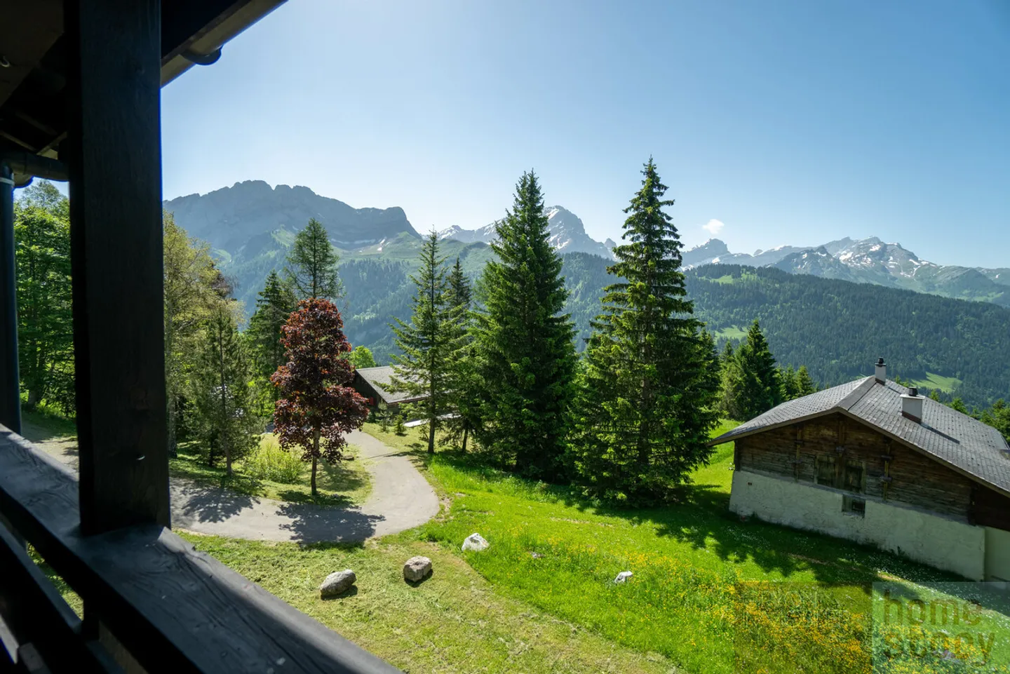 2 rooms with mezzanine, panoramic view and direct access to the slopes - Photo 11 of 11