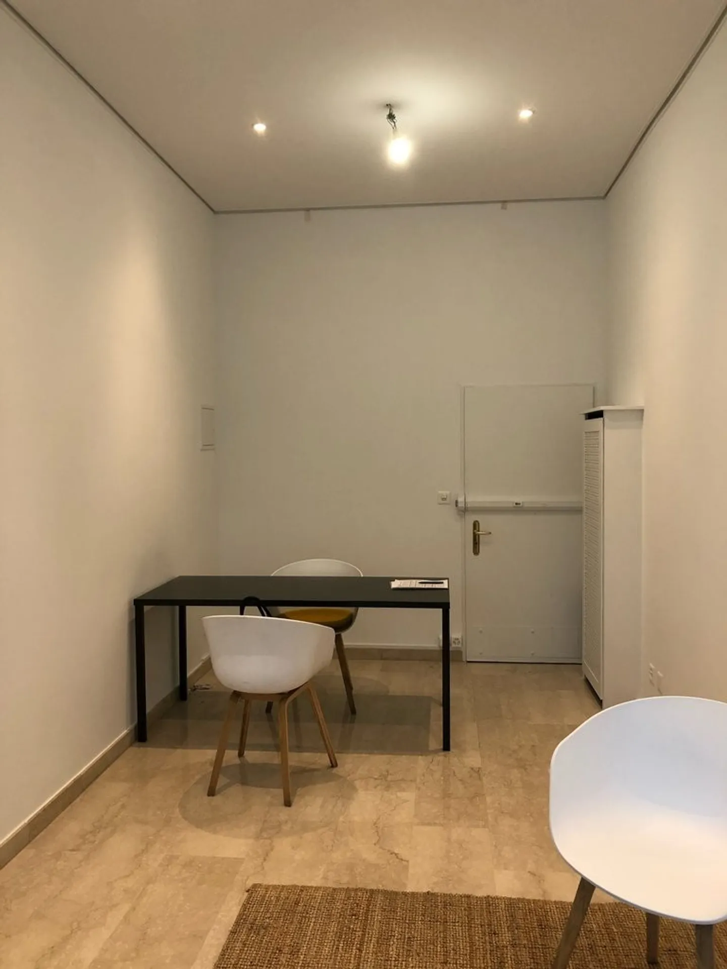 «Arcade moderne de 18 m2 à louer» - Photo 2 sur 5