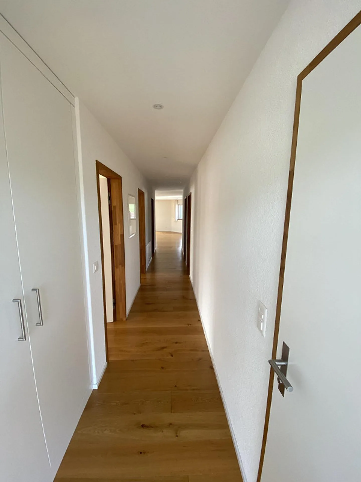 Ampio appartamento di 4.5 stanze - Foto 5 di 19
