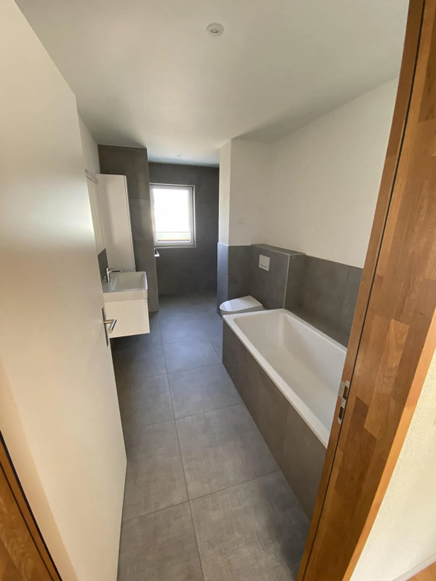 Ampio appartamento di 4.5 stanze - Foto 9 di 19