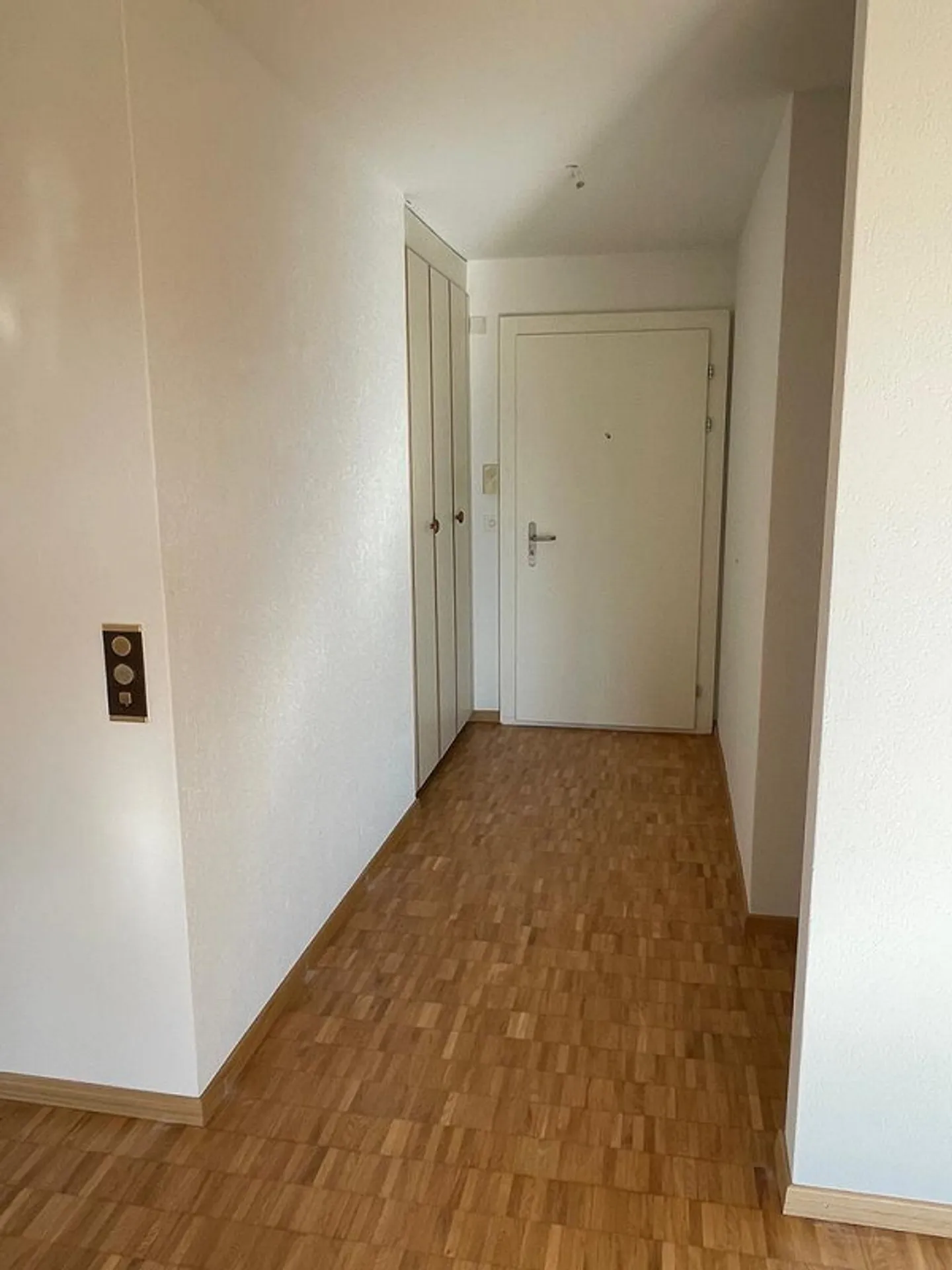 3.5-Zimmer Attikawohnung mit Terrasse * BEFRISTET BIS 30.06.2029 * - Photo 5 of 10