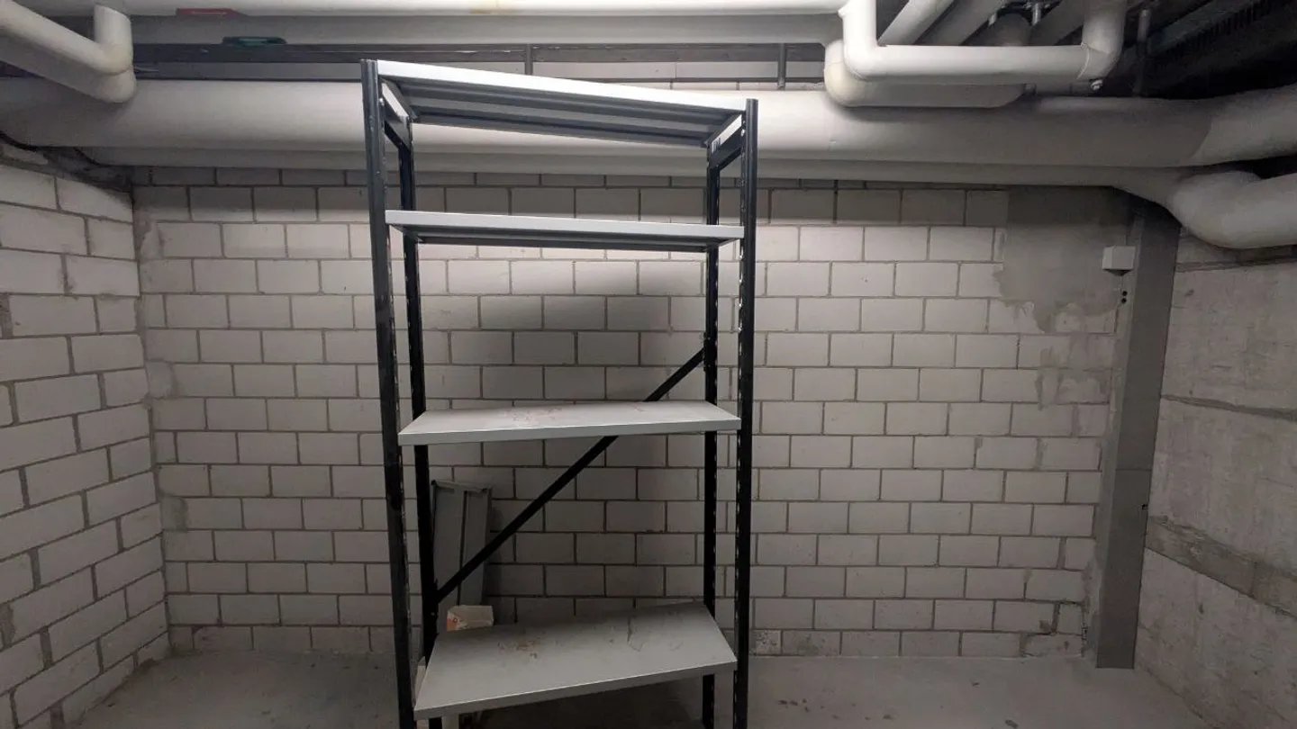 11.0m2 Magazzino Dübendorf - Im Schossacher 12 - Foto 11 di 13