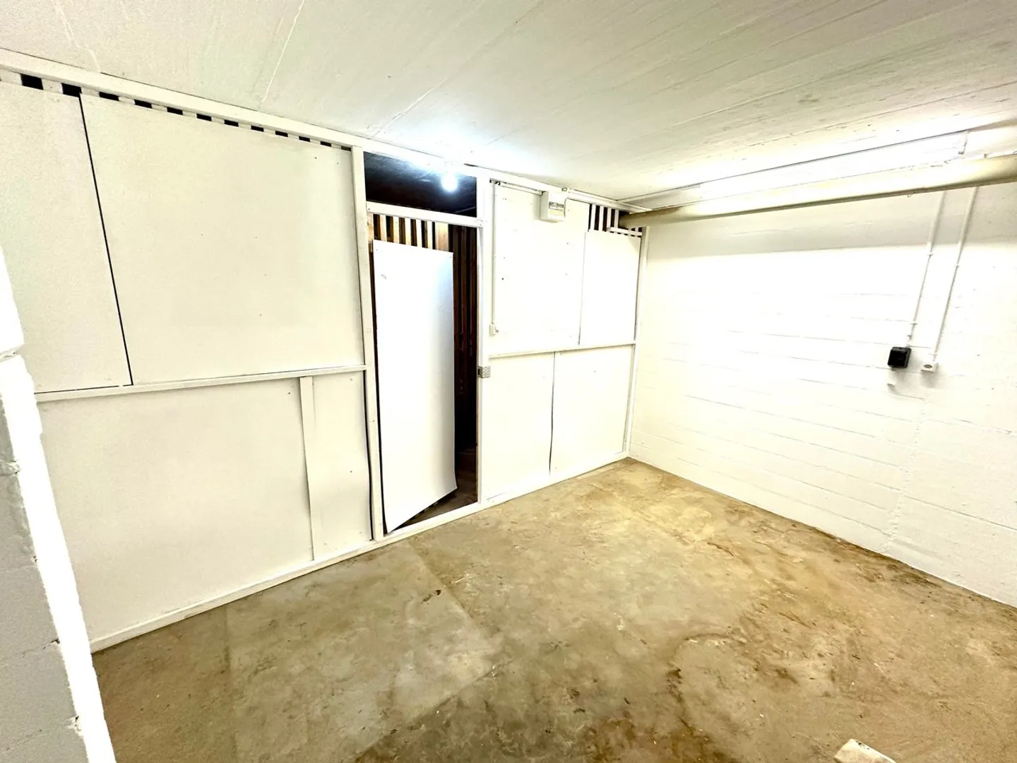 Prix baissé : appartement-terrasse avec cuisine ouverte sur le salon, quartier calme - Photo 26 sur 34