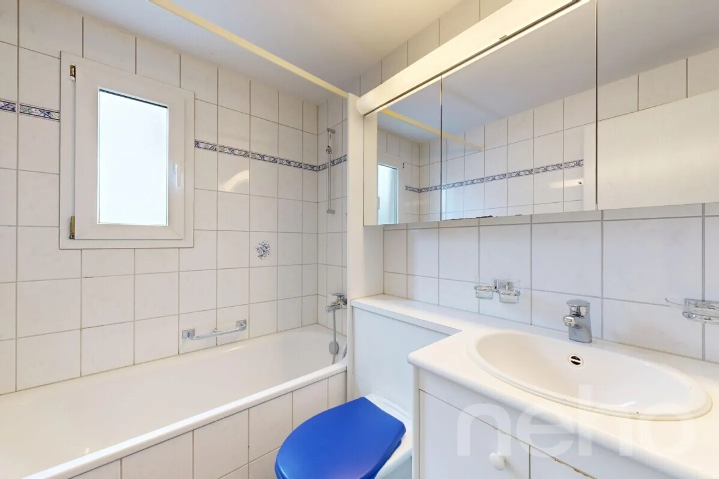Well-maintained 5-room semi-detached family house in a family-friendly location - Photo 7 of 12