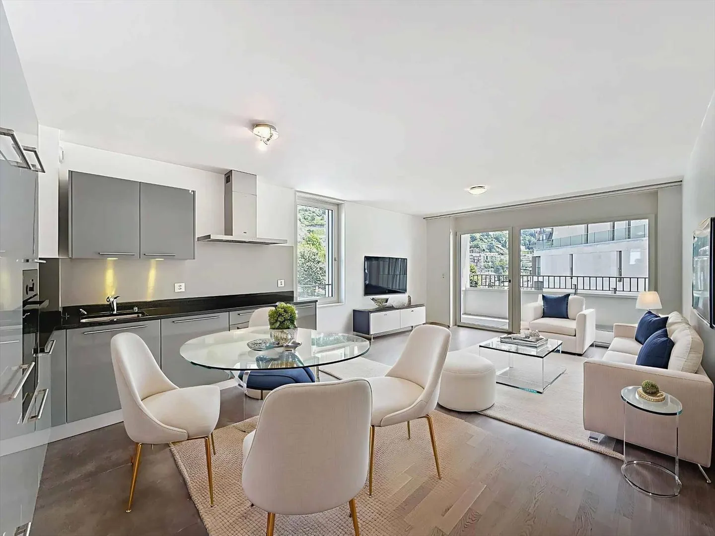 «3.5 Zimmerwohnung in der Nähe des Stadtzentrums» - Foto 1 von 10