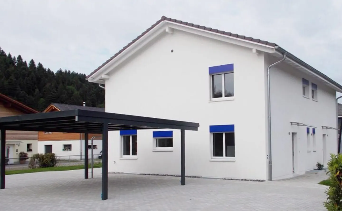 Zweifamilienhaus in Sumiswald –Spannende Liegenschaft – Vollvermietet - Photo 3 of 16