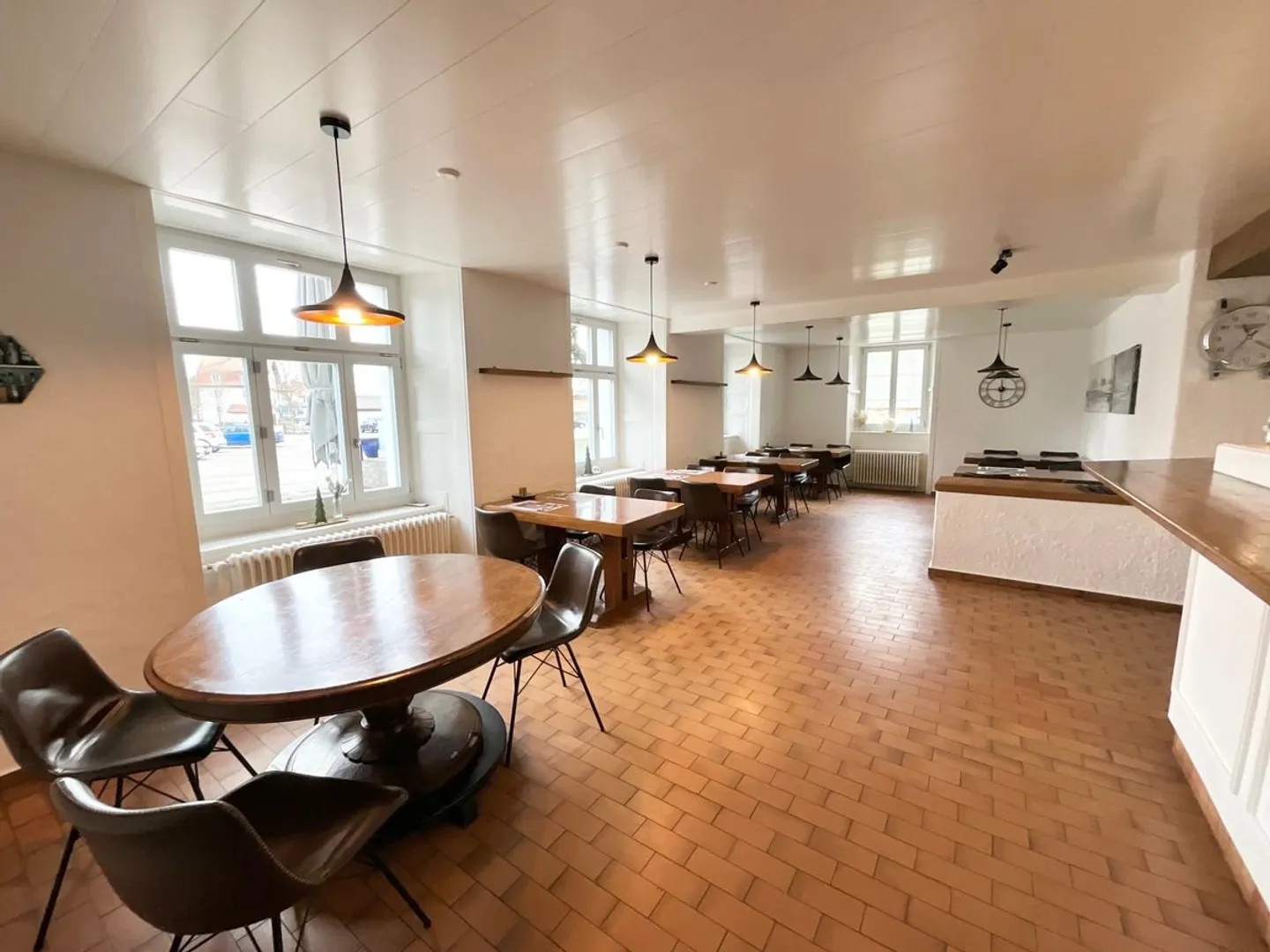 Hotel and Restaurant Complex with Service Apartment - Photo 7 of 13