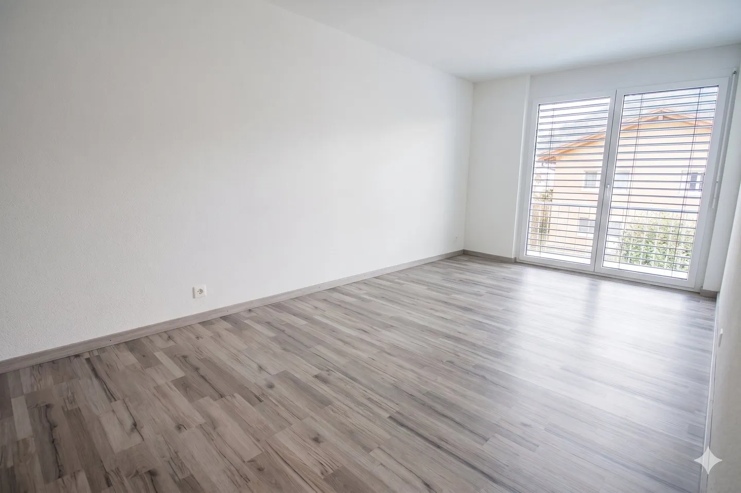 Zweifamilienhaus in Sumiswald –Spannende Liegenschaft – Vollvermietet - Photo 12 of 16