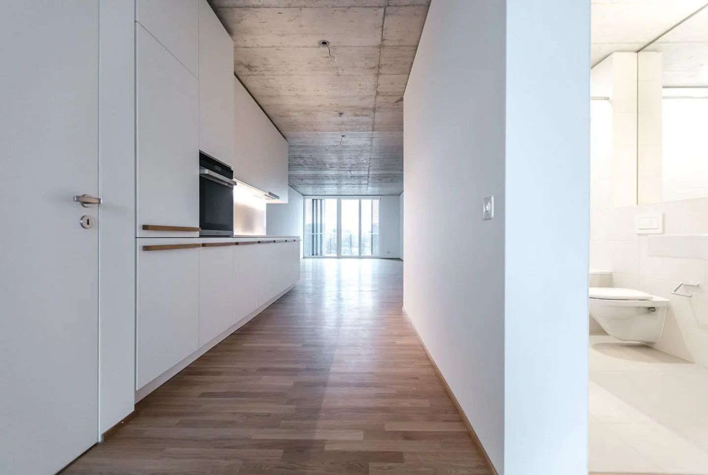 Votre nouveau chez-vous dans la tour Meret Oppenheim - Photo 2 sur 6