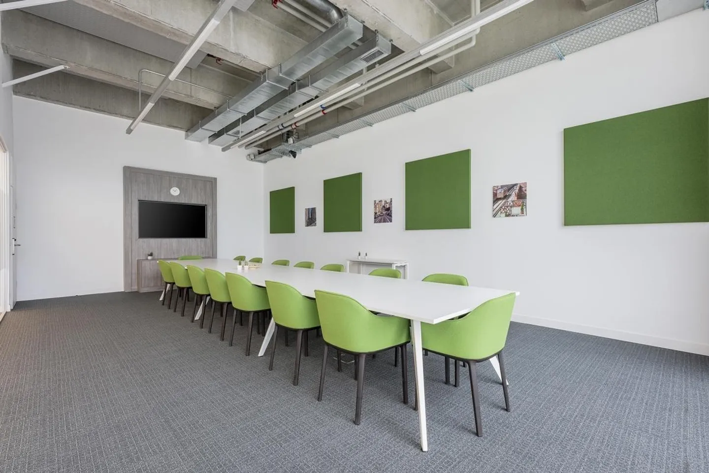Accesso a tutti gli spazi per uffici professionali per 2 presso Regus iLife City - Foto 8 di 10