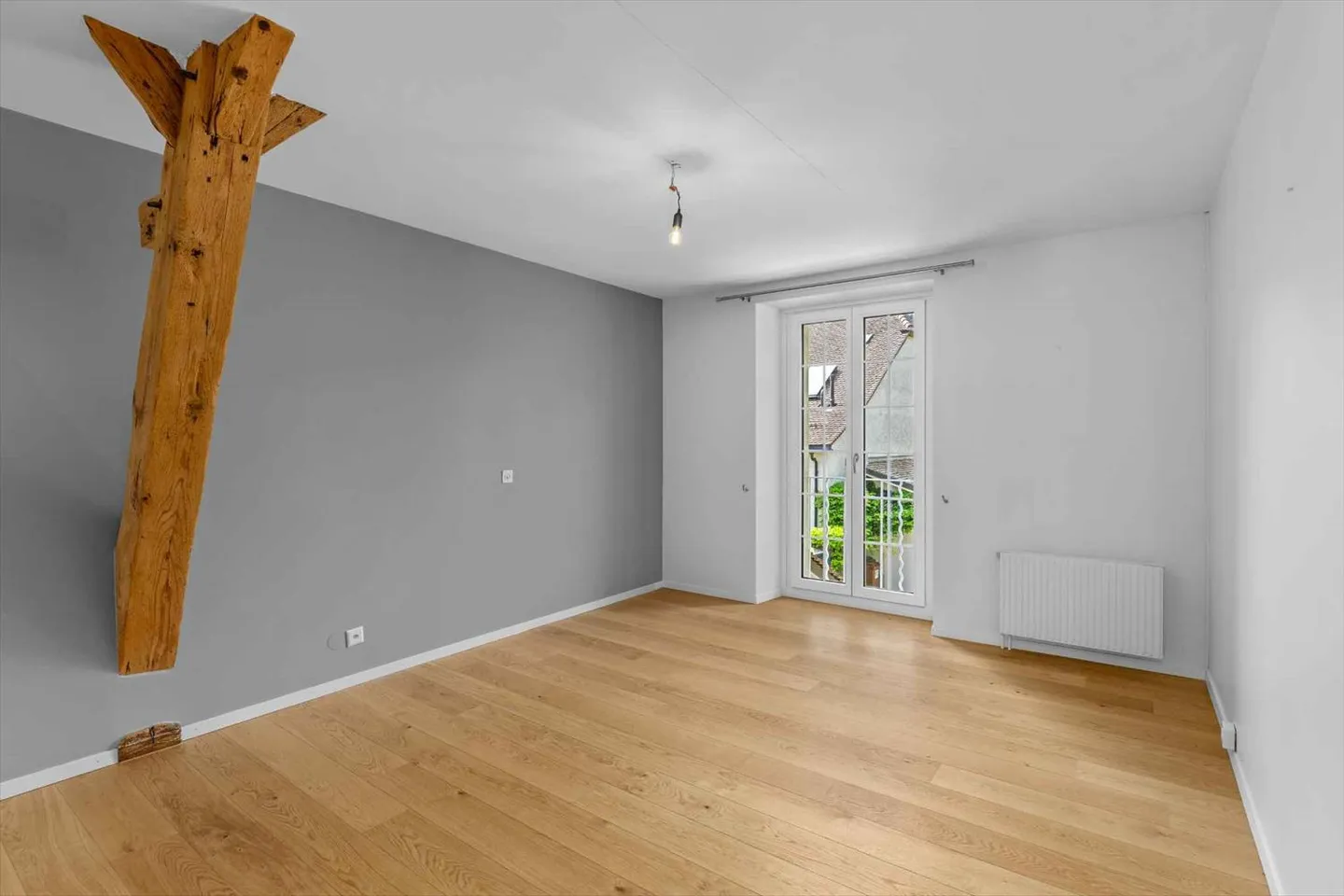 Elegant renovated village house in the heart of the village - Photo 7 of 13