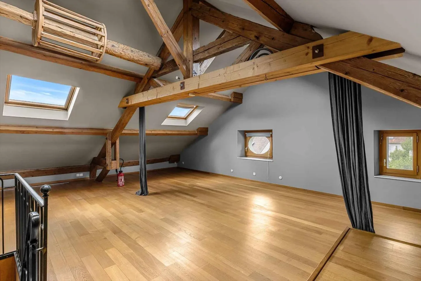 Elegant renovated village house in the heart of the village - Photo 12 of 13