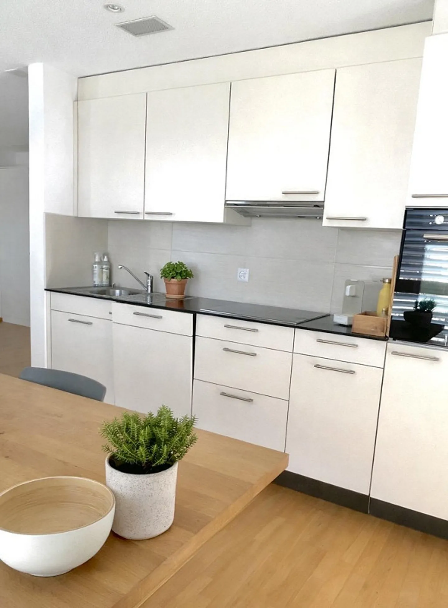 Appartamento attraente di 2,5 stanze a Susten (VS) – Cercasi nuovo inquilino - Foto 4 di 9
