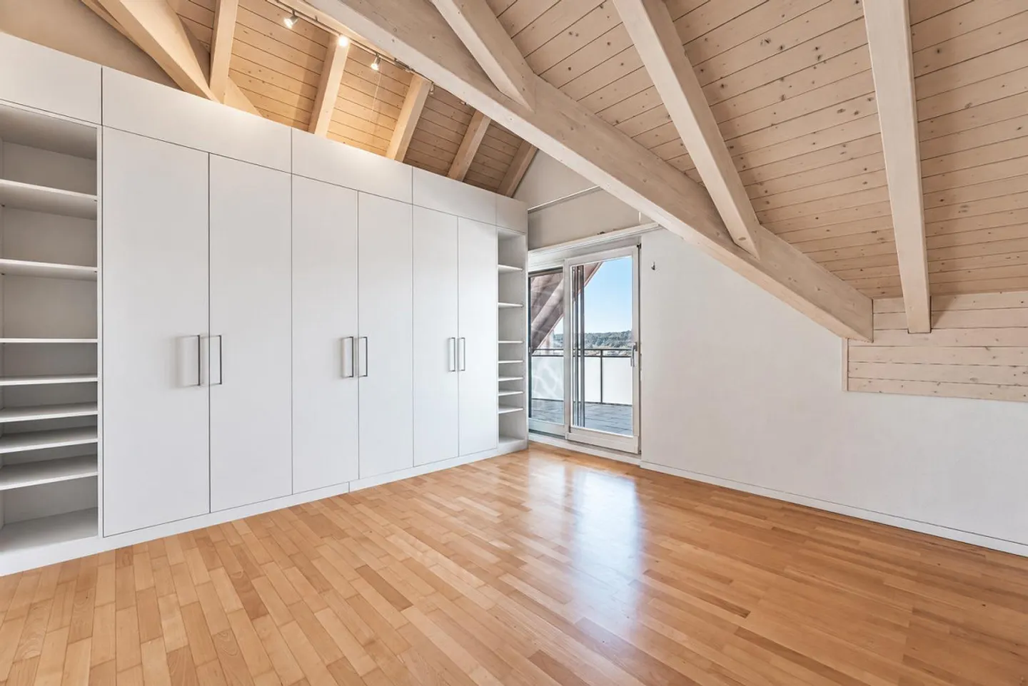 Incantevole appartamento maisonette di 5,5 stanze con vista panoramica - Foto 10 di 18