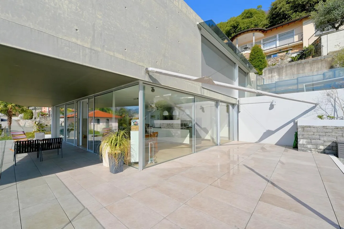 Exklusives Duplex am Lago Maggiore: Luxus, Eleganz und Charme - Foto 5 von 12