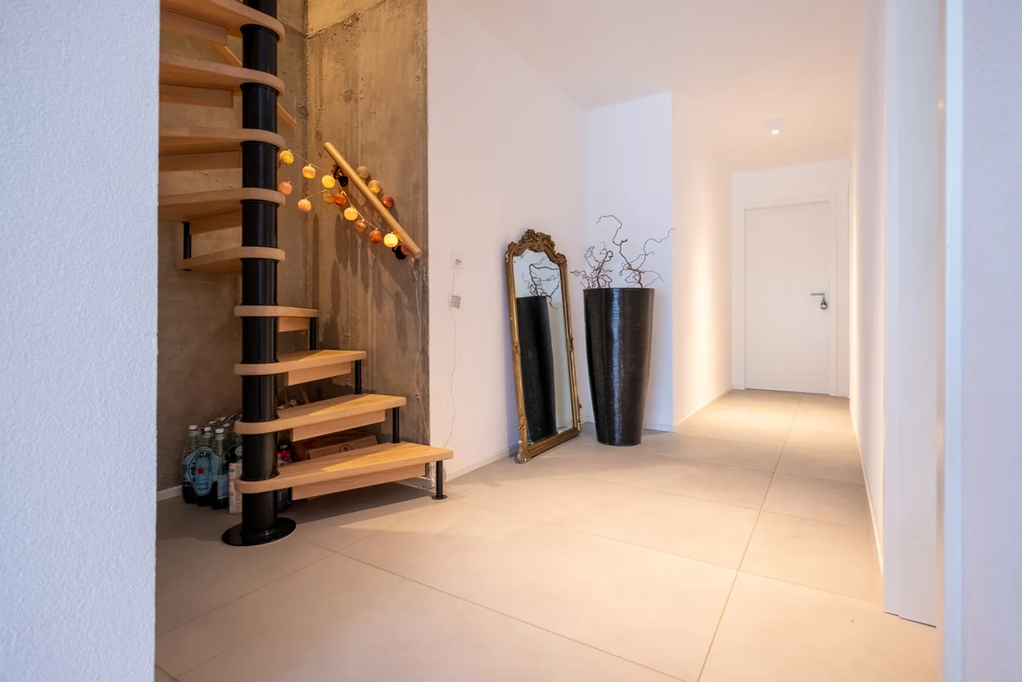 Außergewöhnliche Penthouse-Wohnung 5,5 Zimmer von 172 m2 + 50 m2 Wohnfläche im Dachgeschoss - Foto 9 von 22