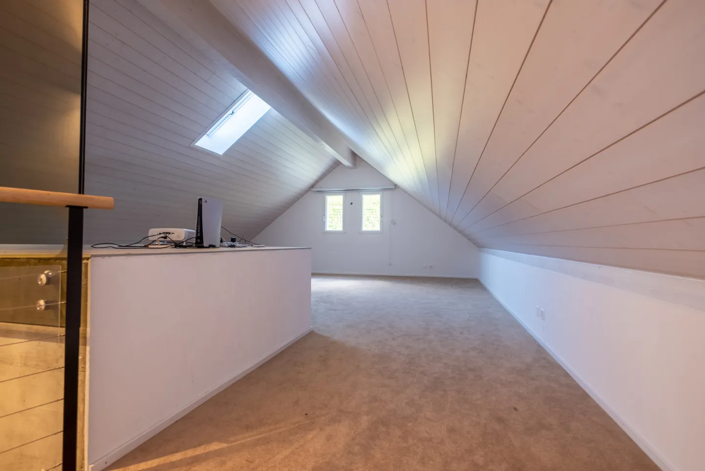 Außergewöhnliche Penthouse-Wohnung 5,5 Zimmer von 172 m2 + 50 m2 Wohnfläche im Dachgeschoss - Foto 11 von 22