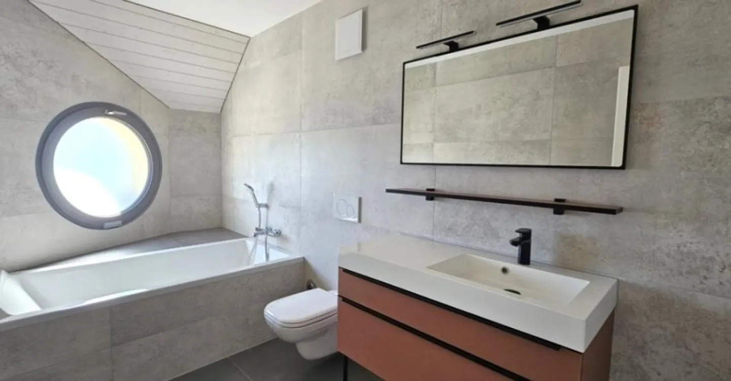 New semi-detached villa - Photo 5 of 5
