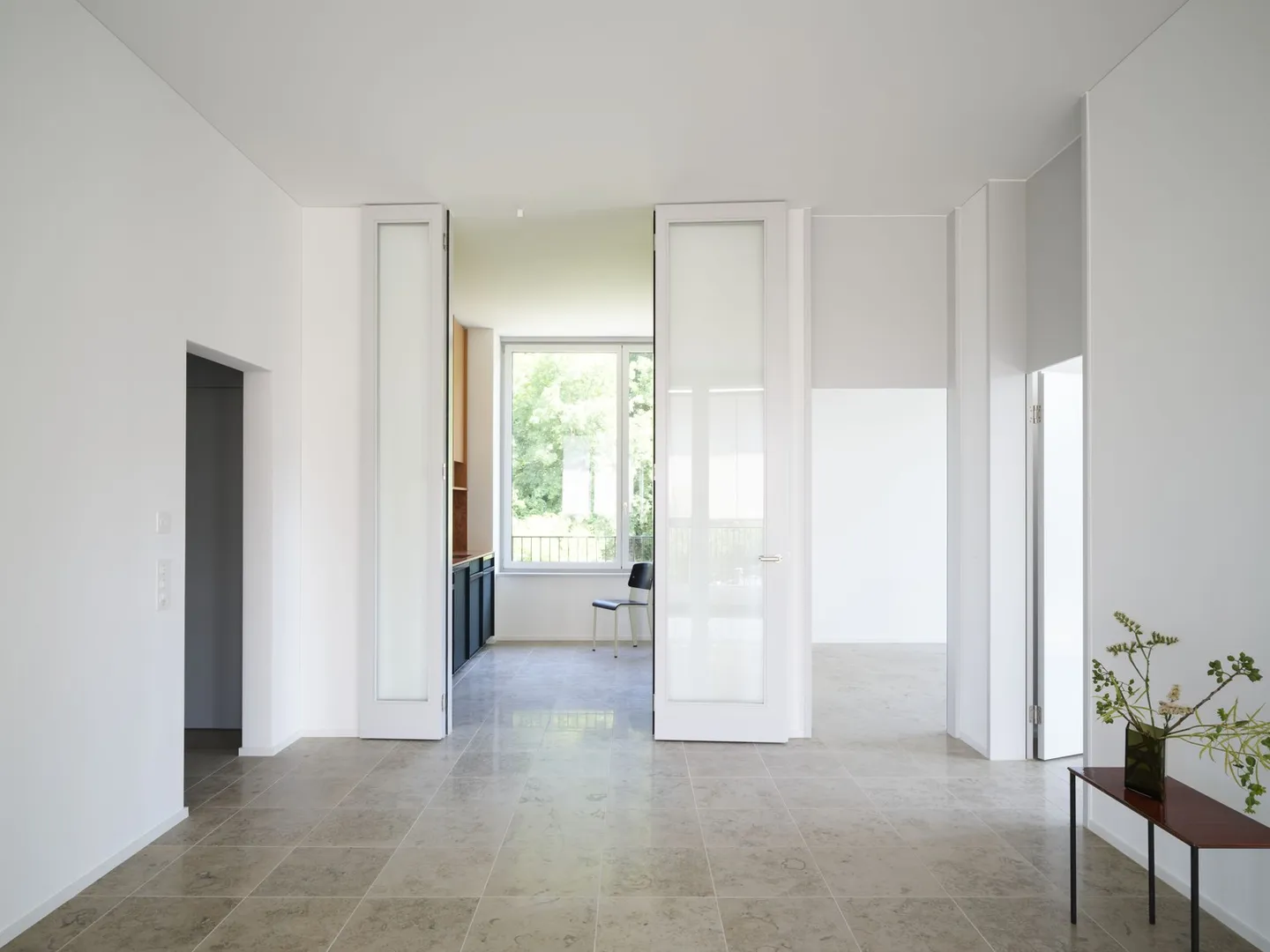 Dreamlike Apartment in Ennetbaden - Photo 2 of 10