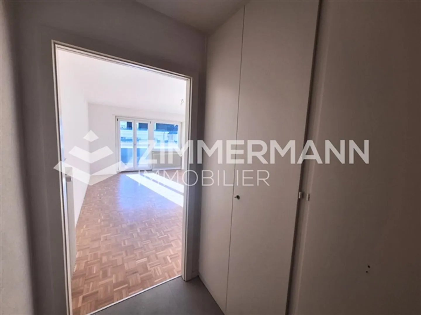 «1 Room apartment» - Photo 7 sur 8