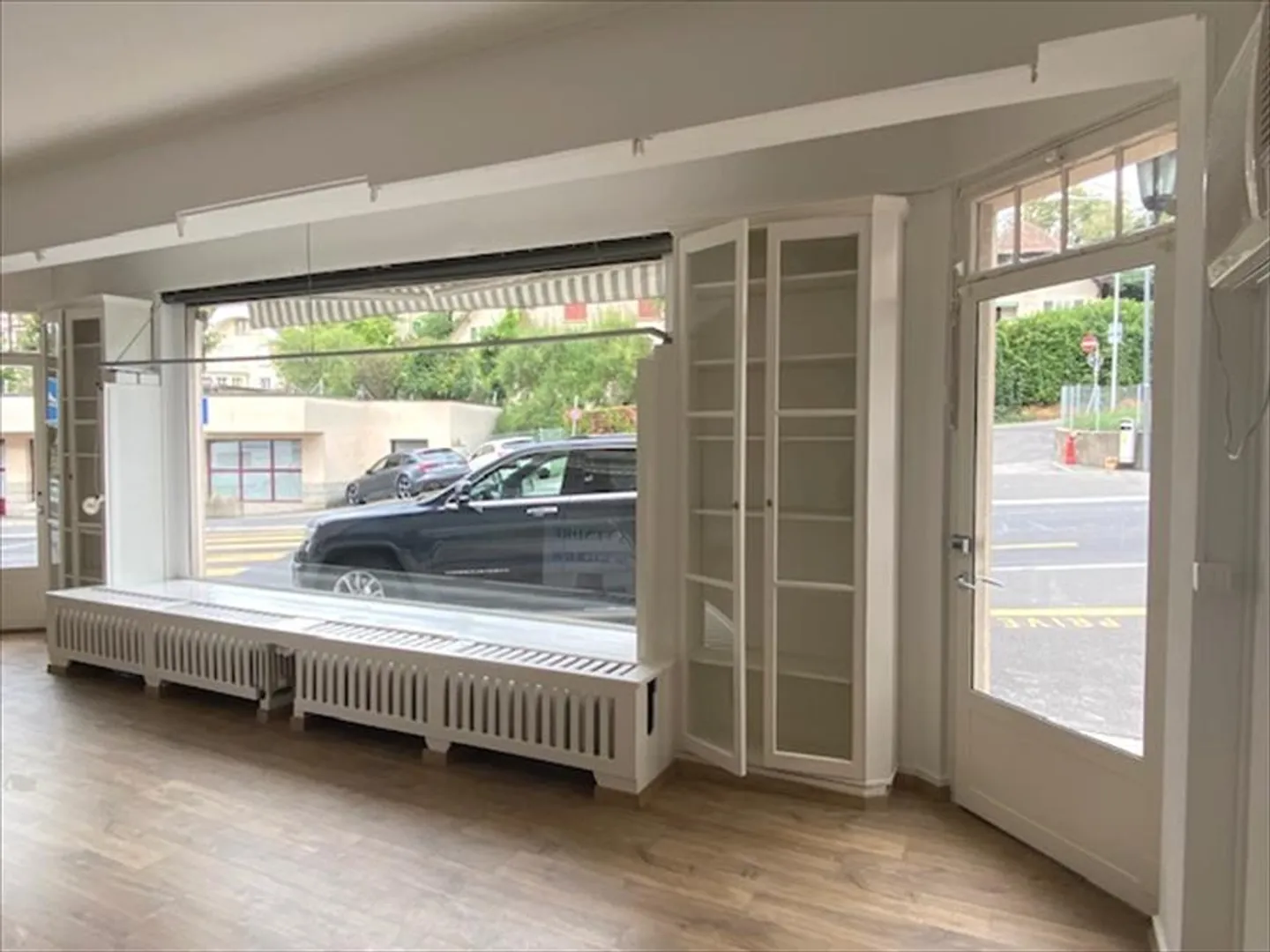 Spazio commerciale a Crissier - Foto 1 di 2