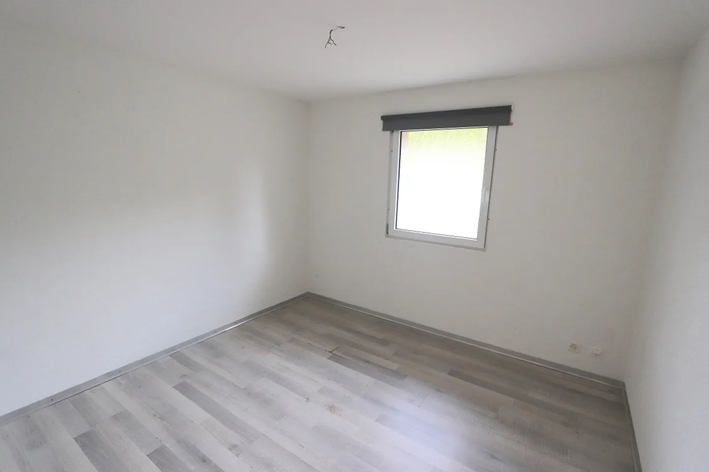 Detached 3.5 room villa with 3,405 m2 plot in an intermediate zone - Photo 8 of 8