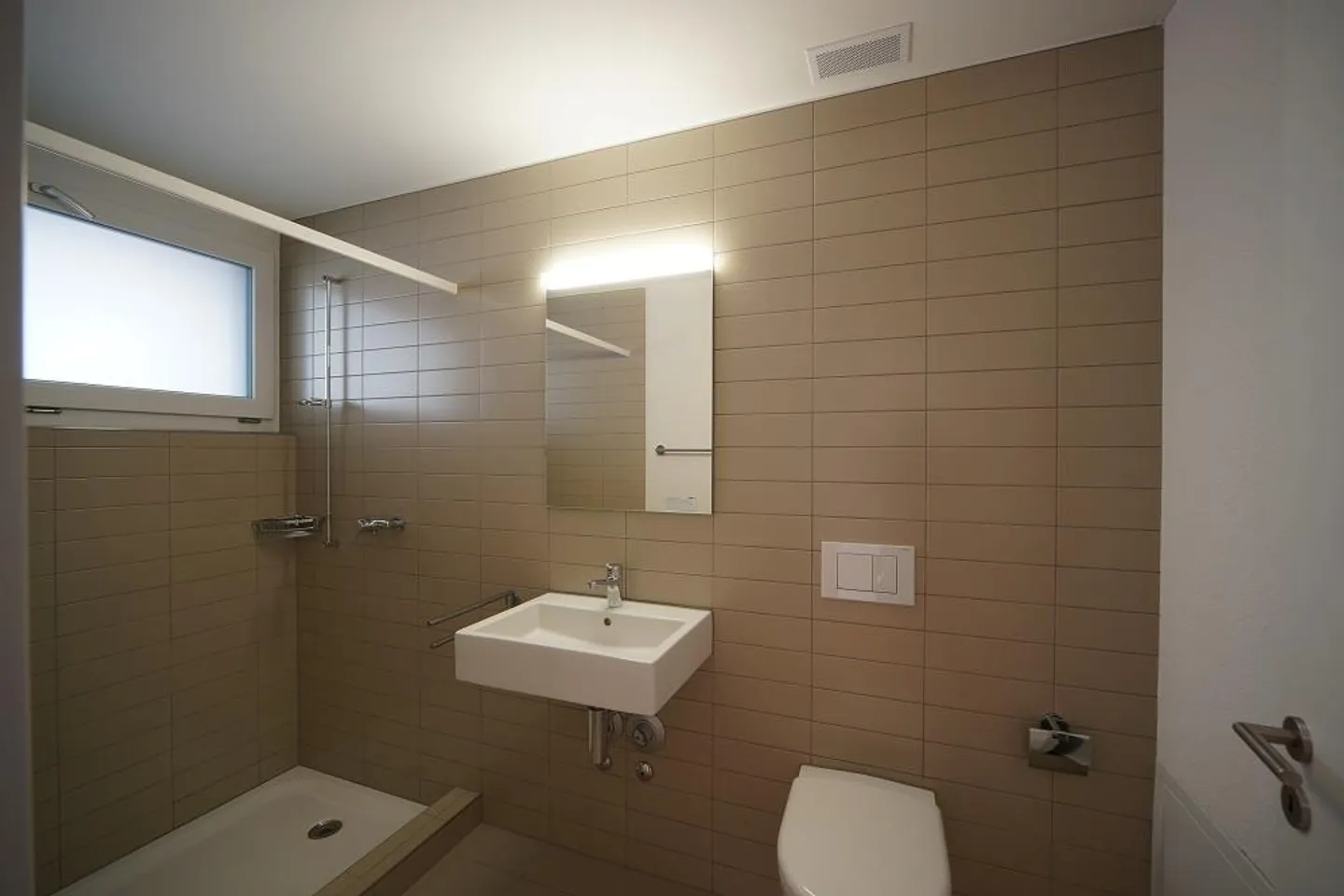 Modernes Apartment in der Natur - Foto 2 von 4