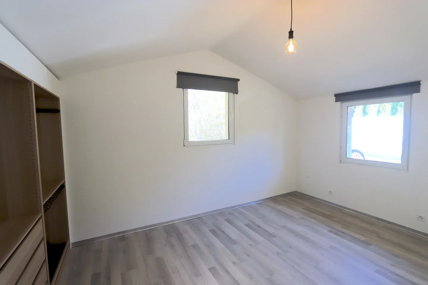 Detached 3.5 room villa with 3,405 m2 plot in an intermediate zone - Photo 7 of 8