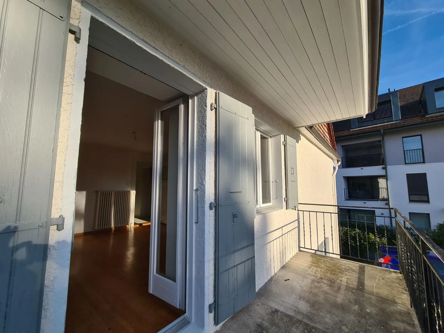 Transformable Building in Yvonand - Photo 8 of 12