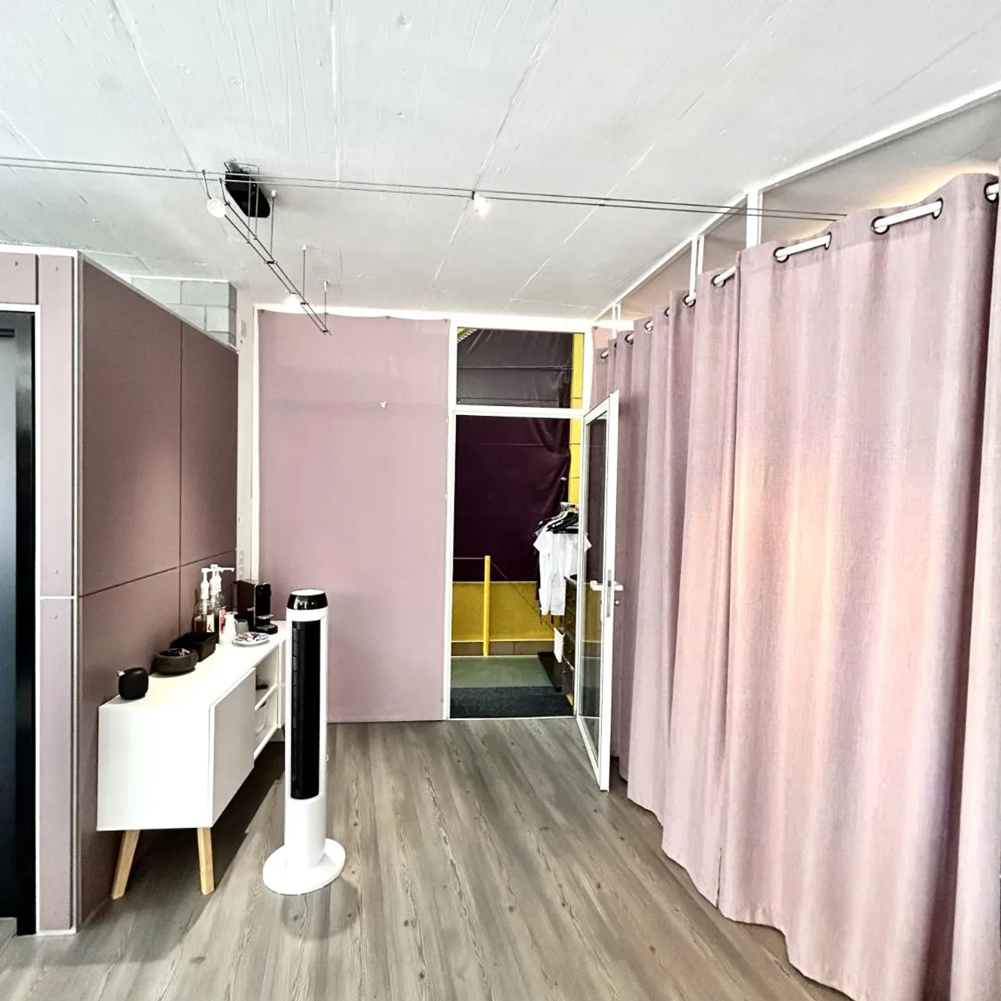 Locale - Foto 7 di 13