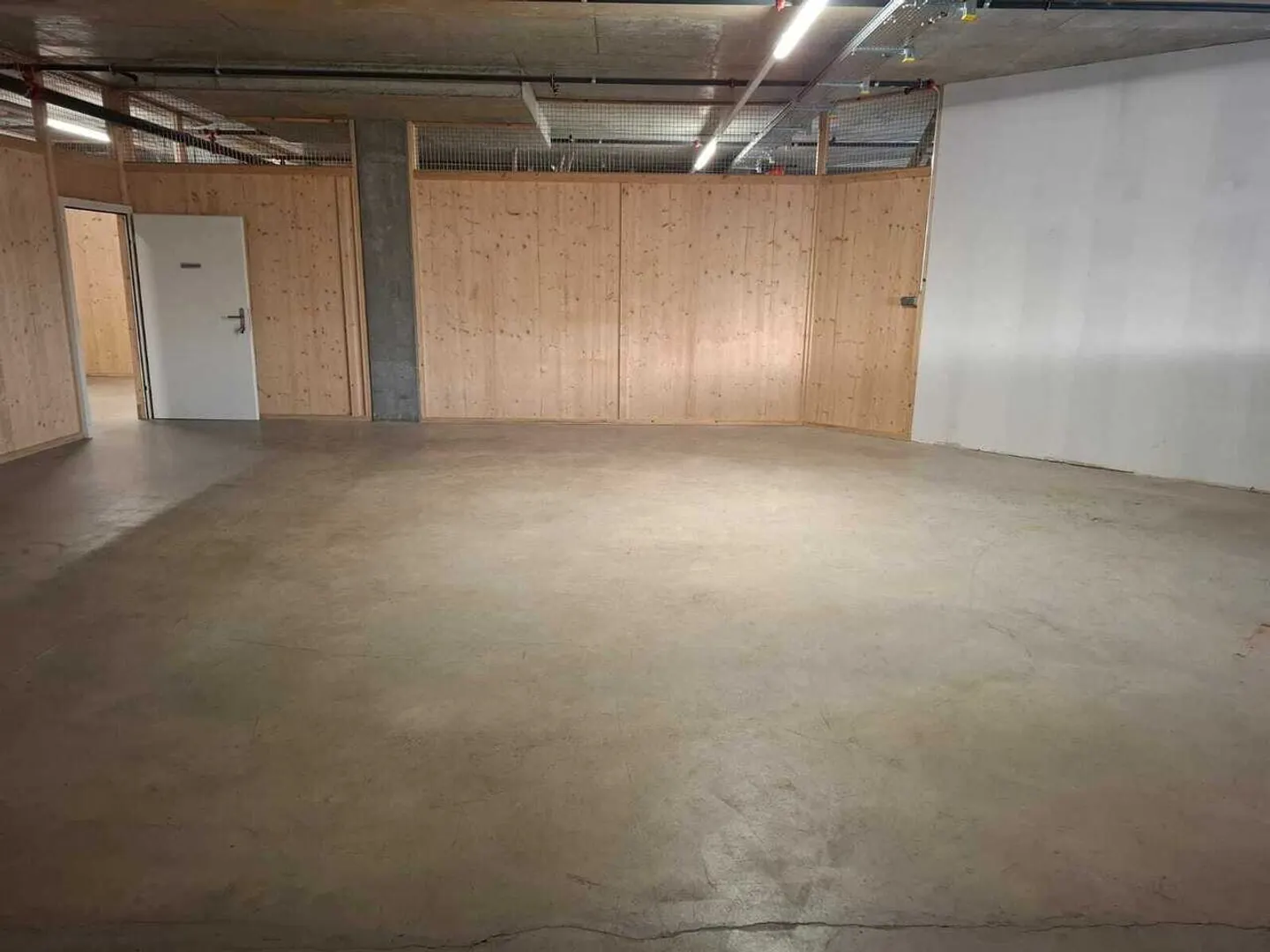 Commercial Storage Space - Photo 4 of 5