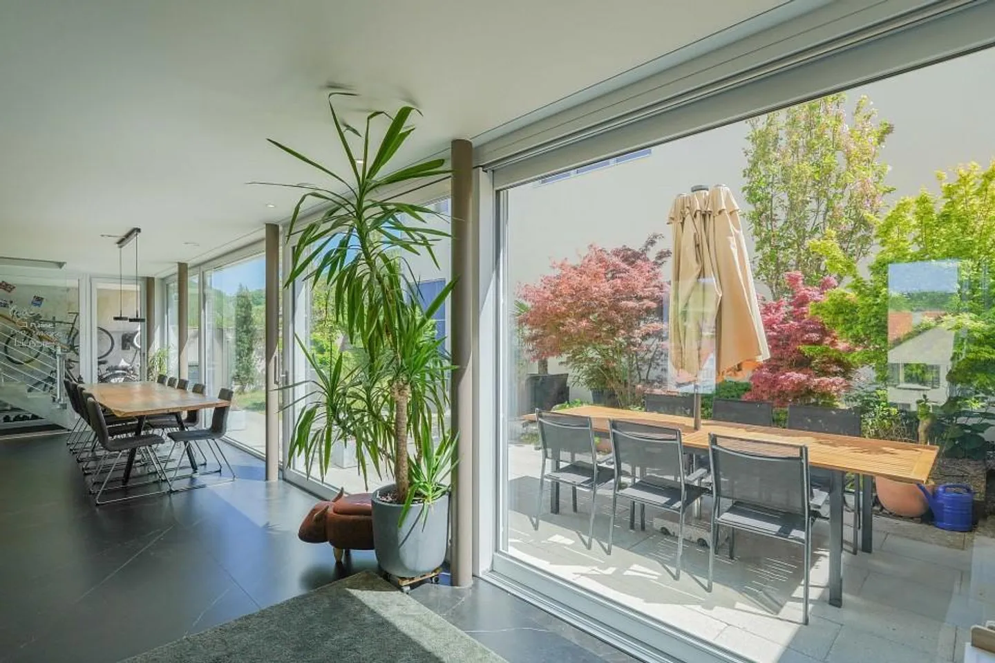 Stylish living - relaxed living - Photo 2 of 13