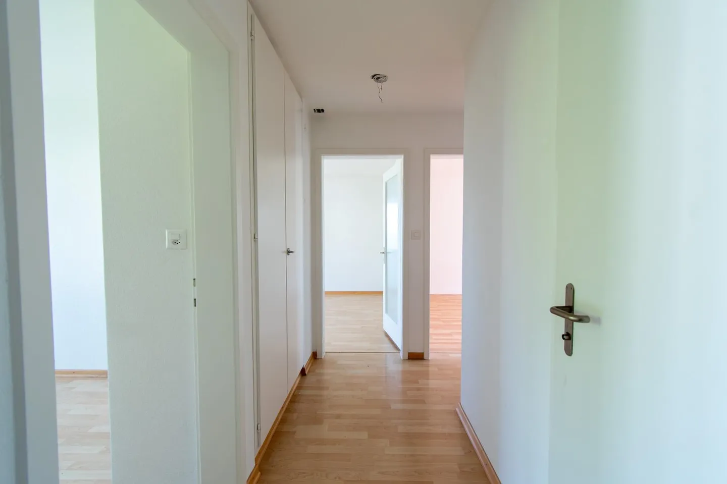 Appartamento luminoso di 4,5 stanze con balcone - Foto 7 di 7