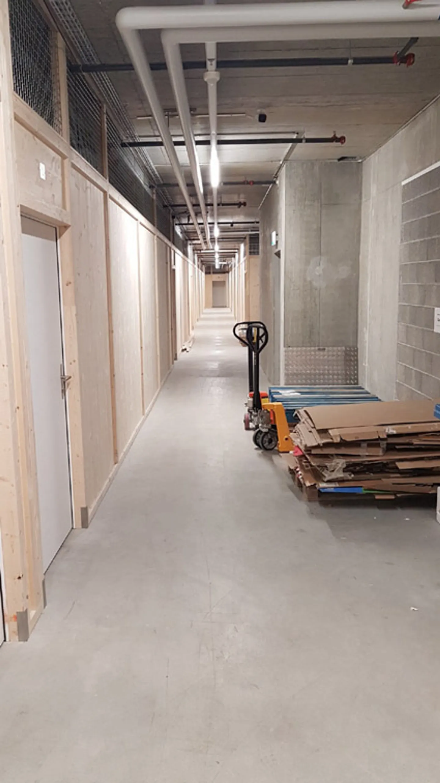 Commercial Storage Space - Photo 5 of 5