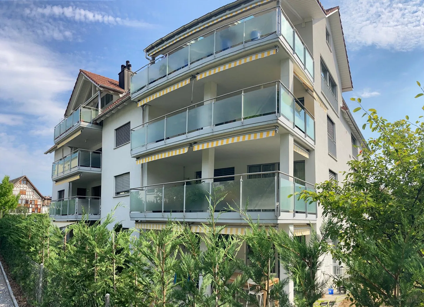 Charmant appartement de 5,5 pièces disponible immédiatement - sensation d'espace - Photo 1 sur 6