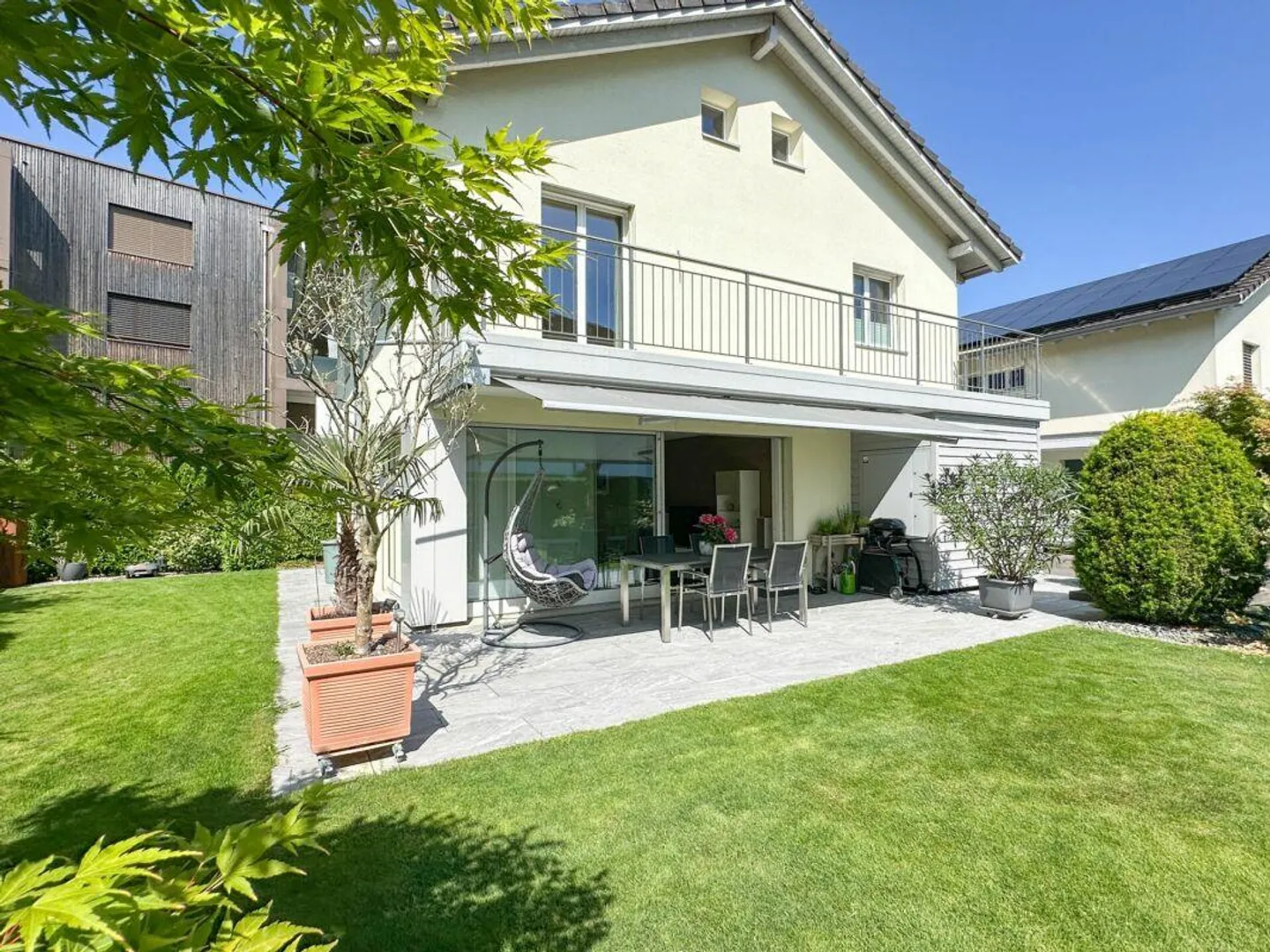 Vie moderne - vie familiale - Photo 1 sur 11