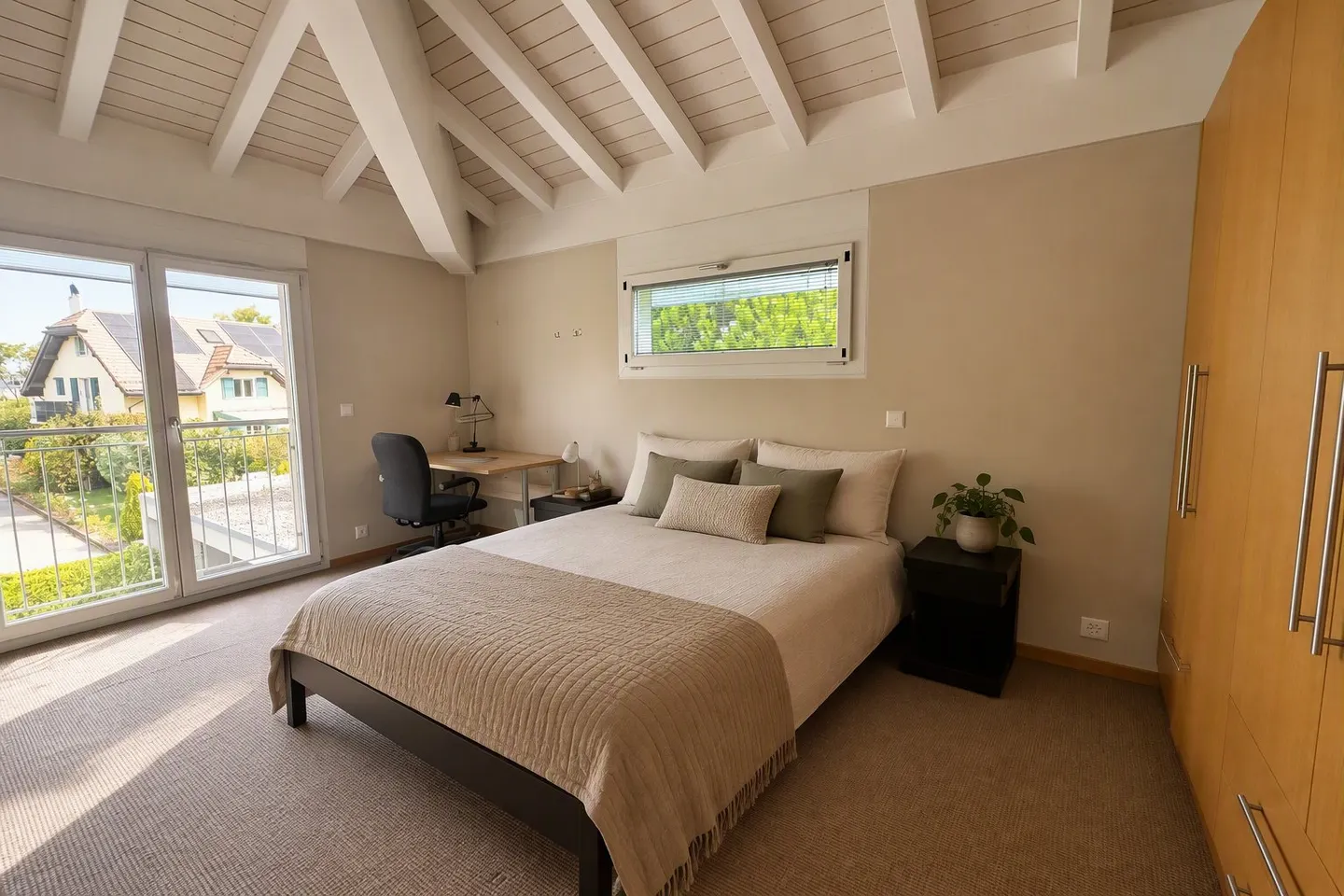 Luxury Villa in Coppet - Photo 12 of 16